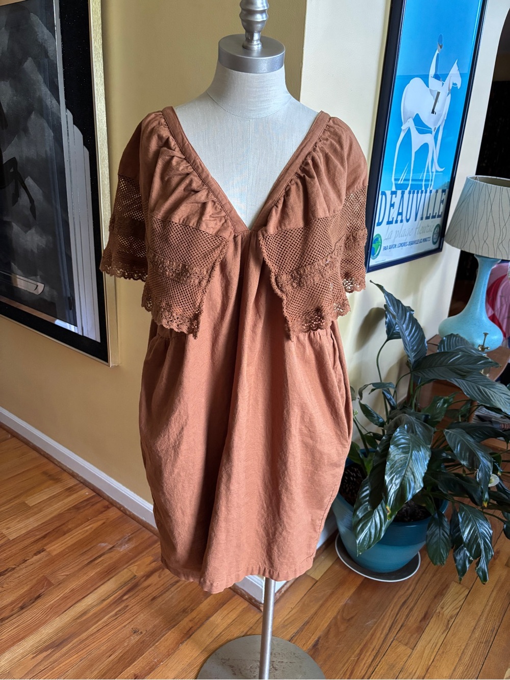 old navy cotton and lace dress - Picture 2 of 5